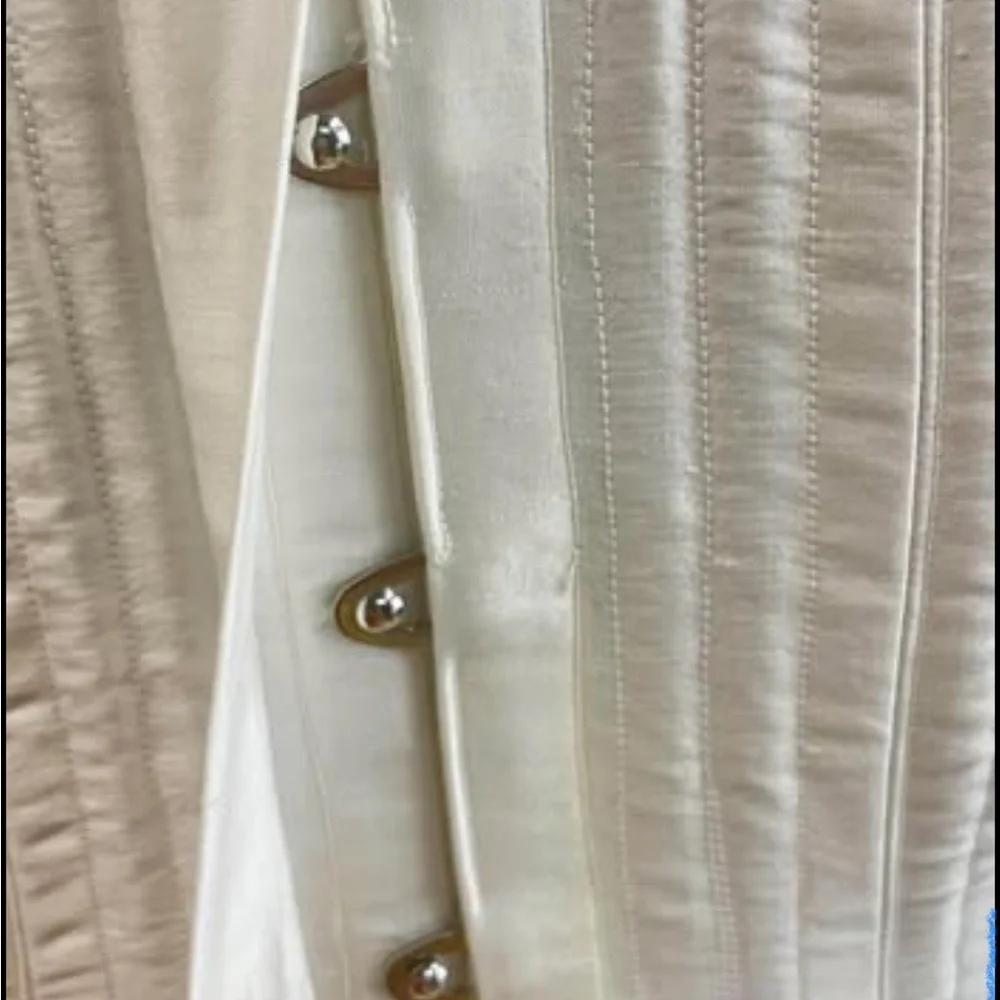 White Cotton Structured Boned Bridal Style Corset with Silver Grommets - Picture 9 of 14